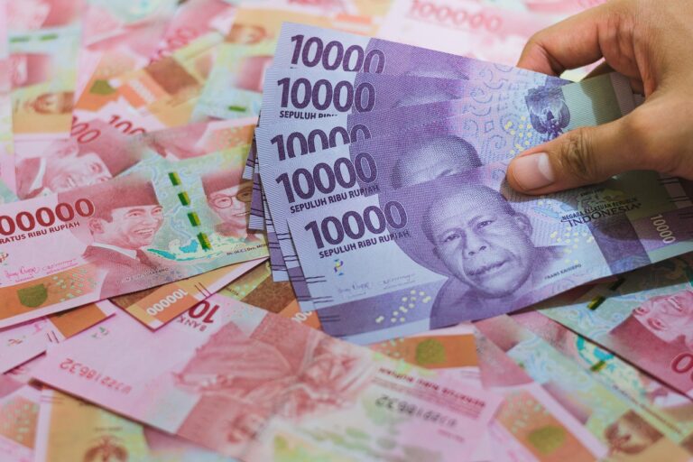 rupiah-7304261_1280 (1)