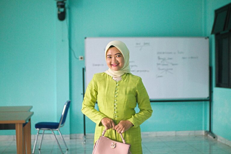 fajar-herlambang-studio-W-k6wItKma8-unsplash