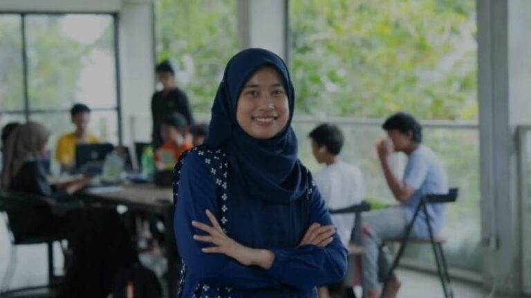 Alumni Beasiswa LPDP Sleman, Aishah Prastowo
