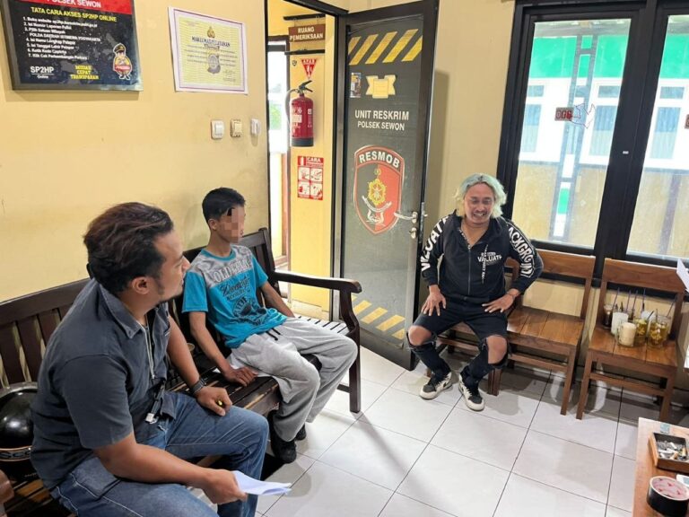 Tersangka Pencurian Sepeda Ontel